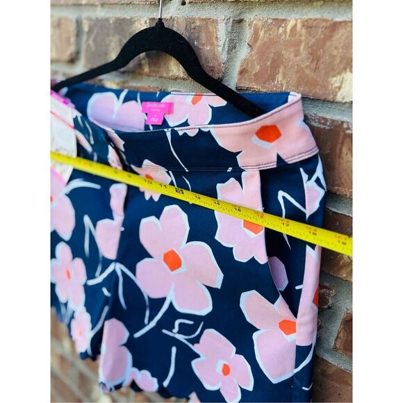 Isaac Mizrahi New York floral short size 6 brand new in excellent condition no f - Picture 10 of 10